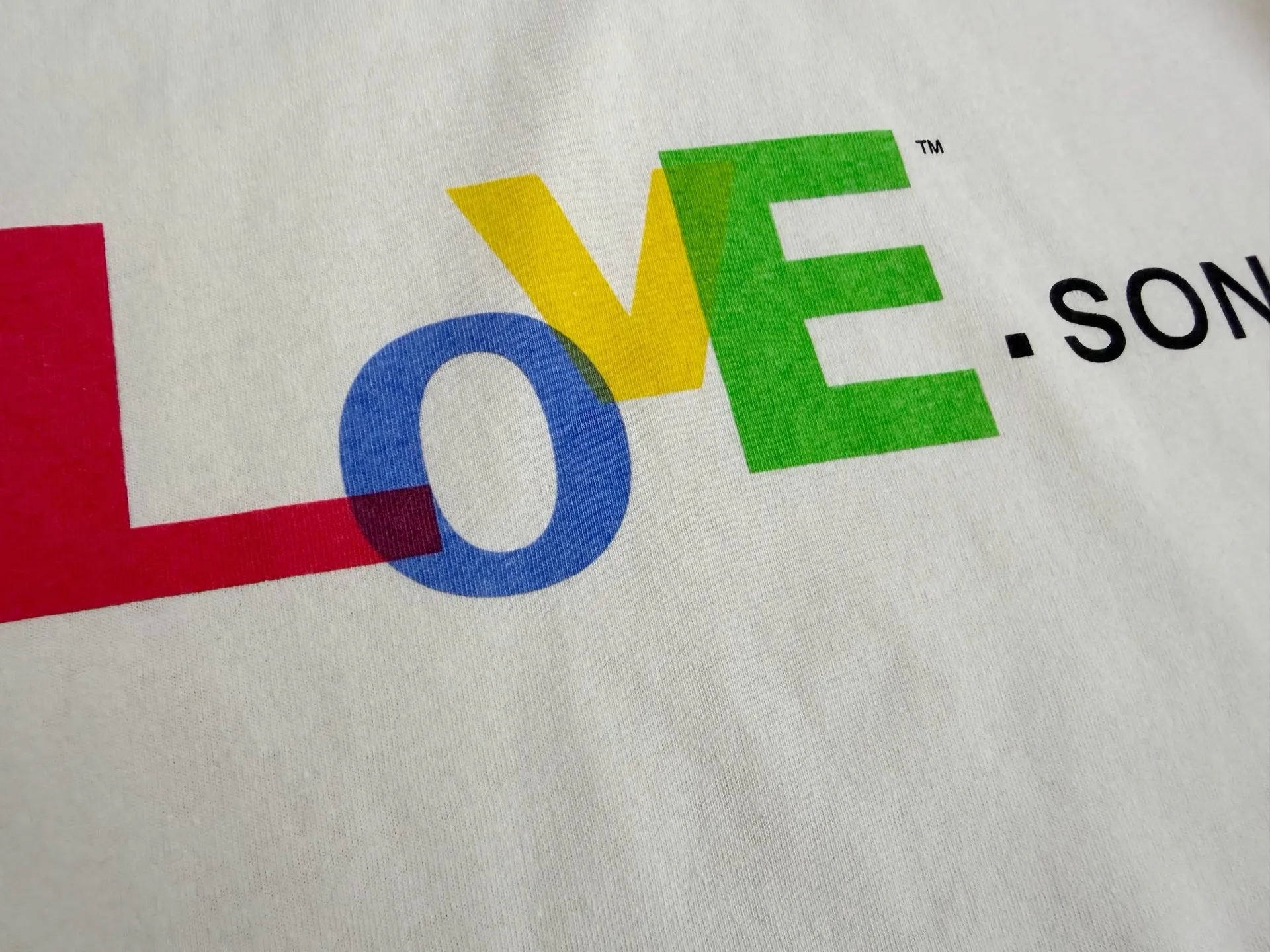 ❥8031#P116 Saint Mxxxxxx short-sleeved T-shirt, made of soft cotton fabric, comfortable and breathable. The words "LOVE SONG" are printed on the front. It has a full street feel and a loose fit. It is suitable for daily casual or street wear. Size: (S-M-L-XL) Color: Beige